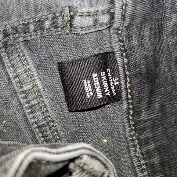 Black skinnys - Picture 2 of 5